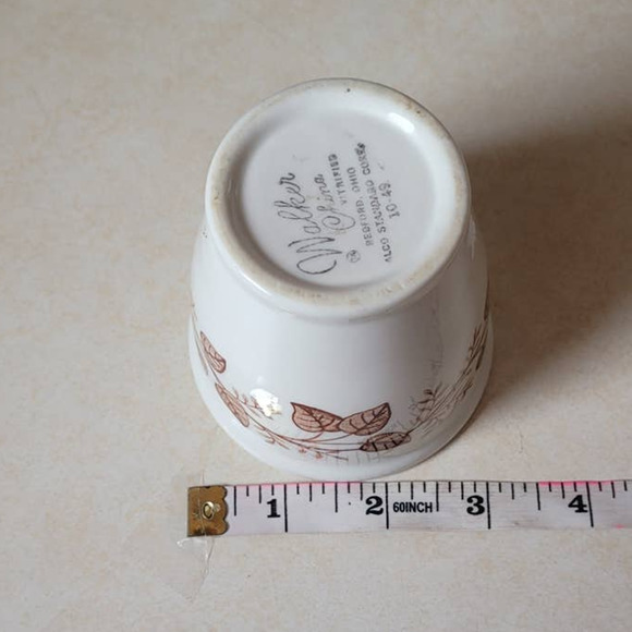 Walker China Vitrified 3" Cup with Brown Leaf and Vine Pattern Vintage - Picture 3 of 5